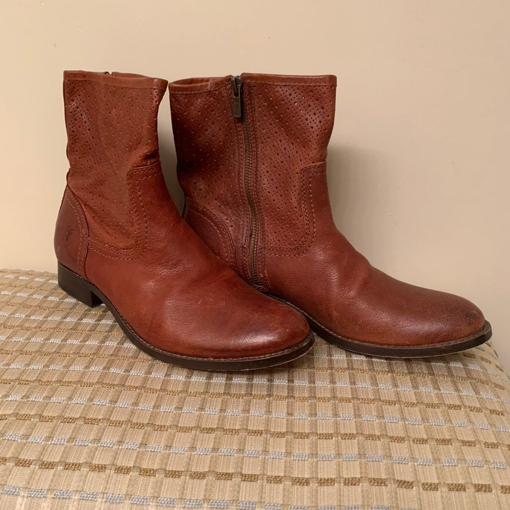 Frye Melissa perf bootie